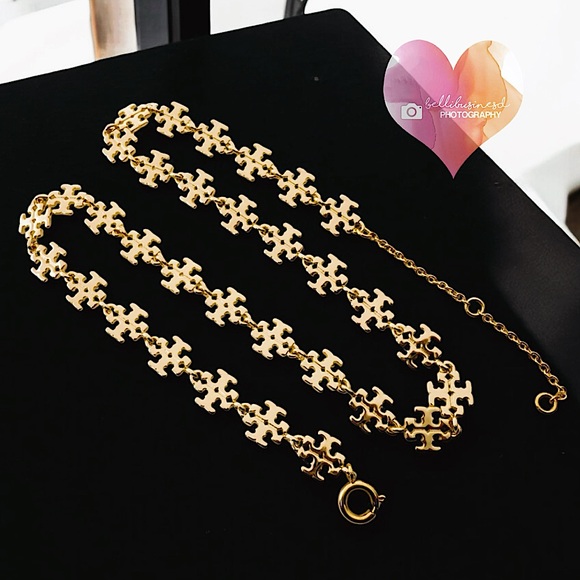 Tory Burch Gold Puzzle Piece Necklace - Picture 4 of 5